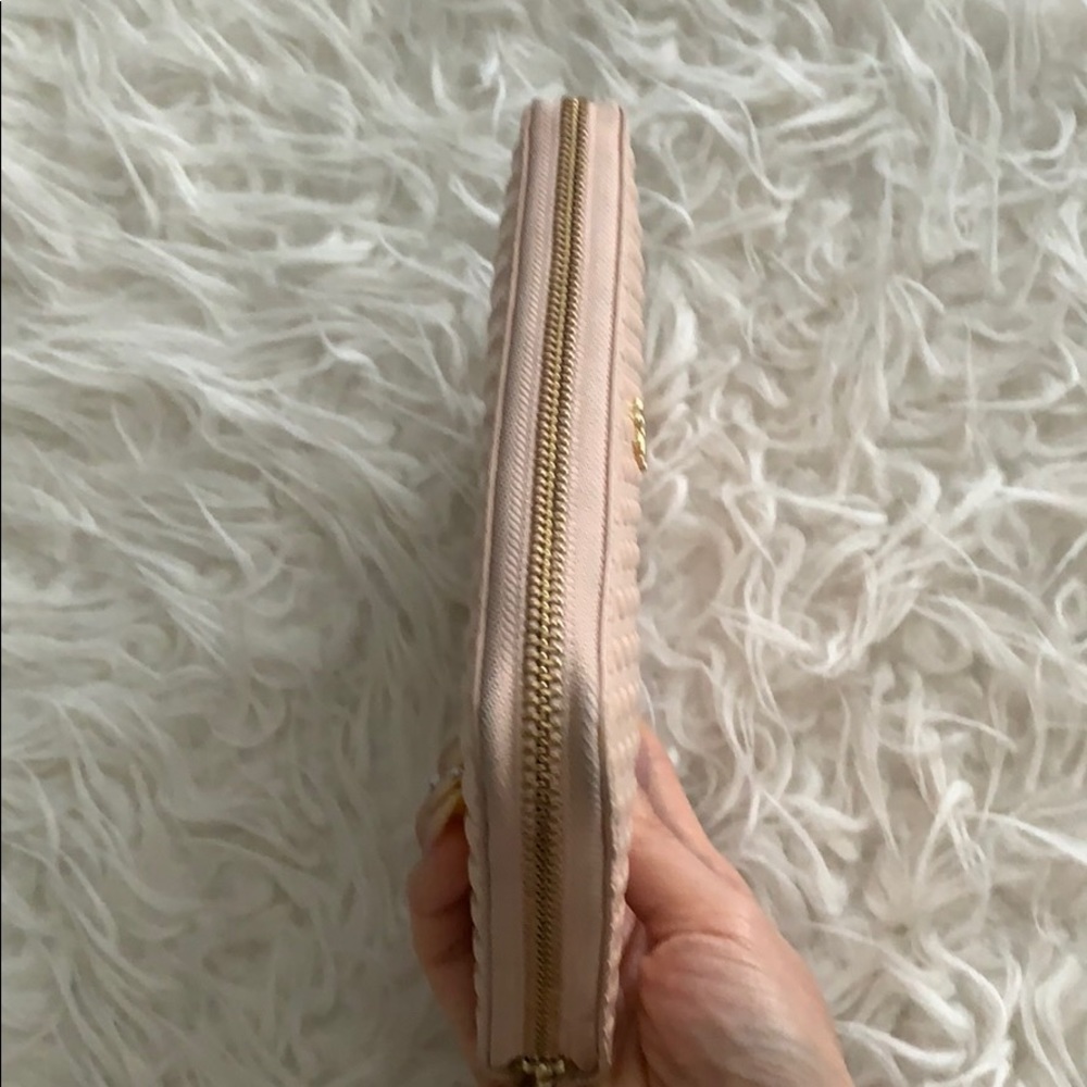 Wallet. - Picture 4 of 4